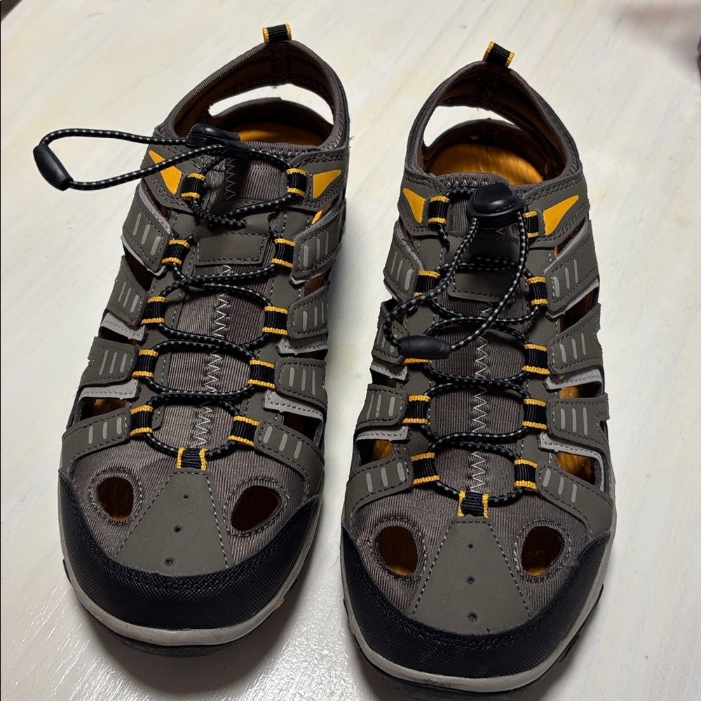 Eddie Bauer Men's Bungee Lace Eastport Breathable Water Shoes Sandals Size 9M